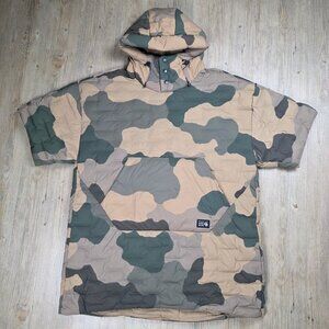 NWT Mountain Hardwear Stretchdown Poncho Size S/M Camo Camping